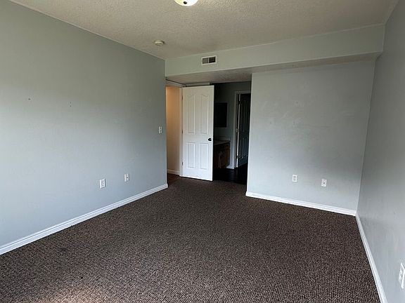 5th image of 1403 S 1020 W
