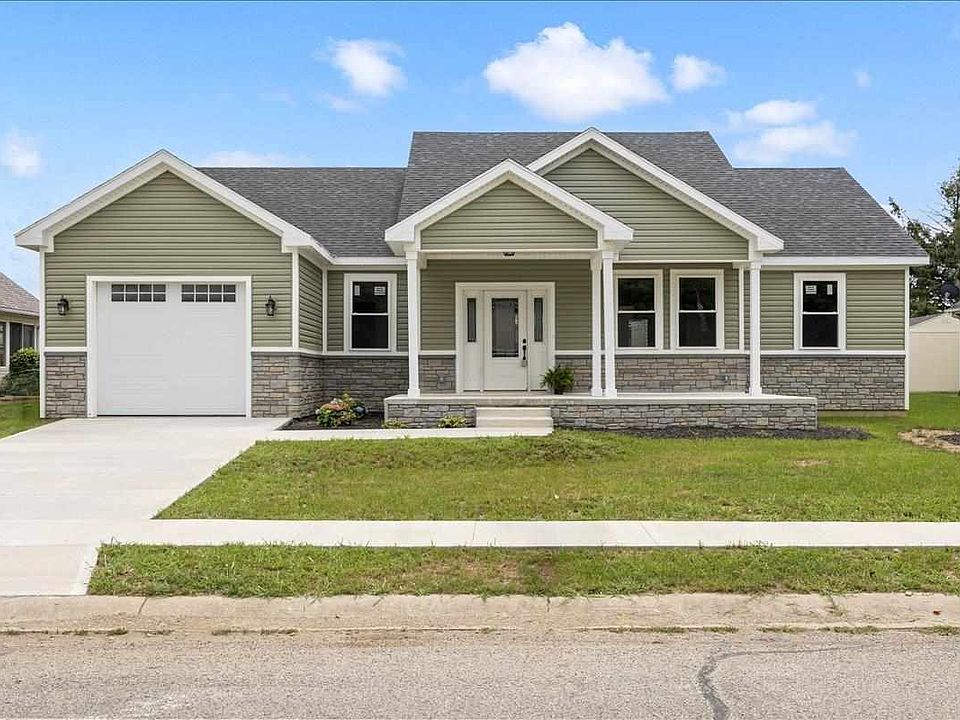 1st image of 518 Lissaaron Dr