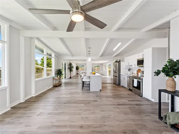 2012 Komo Mai Dr, Pearl City, HI 96782