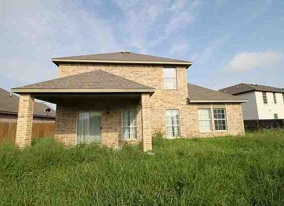 4th image of 2730 Gregg Dr