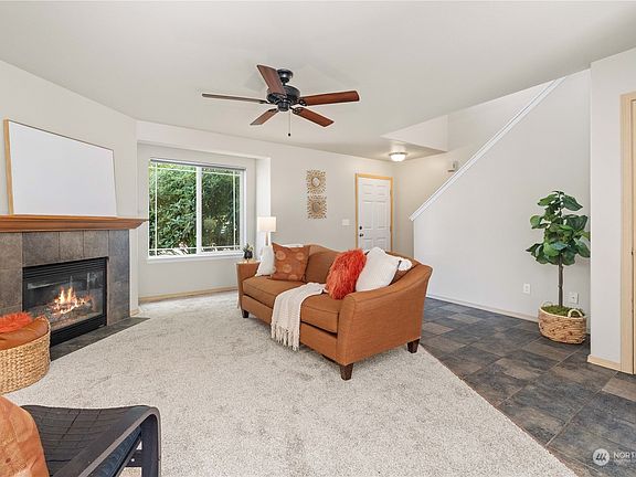 2nd image of 3512 185th Street Ct E