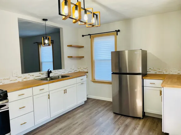 63 Columbia St #3E, Fall River, MA 02721