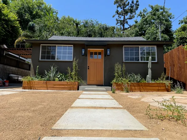 3815 Fernwood Ave, Los Angeles, CA 90027