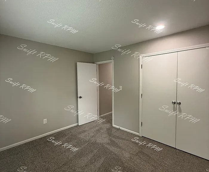 817 E Sheridan St #1 — Photo 9