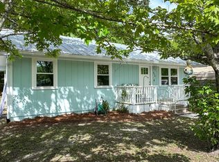 274 25th Ave, Apalachicola, FL 32320