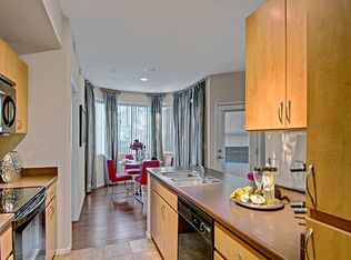 7017 S Priest Dr APT 2043, Tempe, AZ 85283