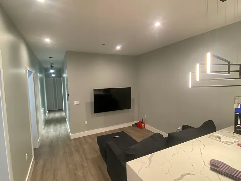 45 Broad St — Photo 2
