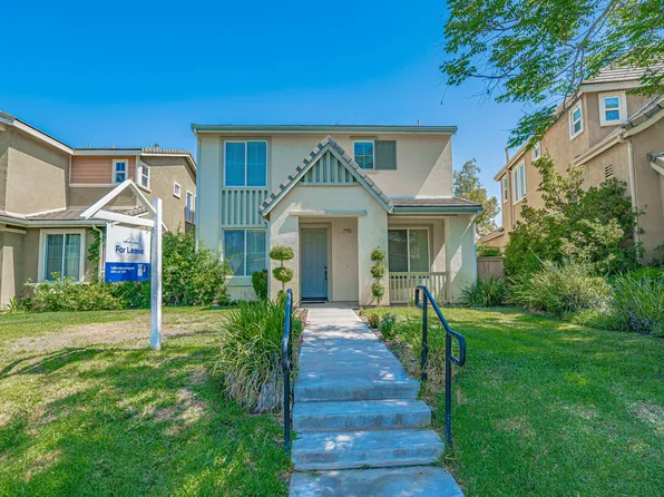 27505 Weeping Willow Dr, Valencia, CA 91354