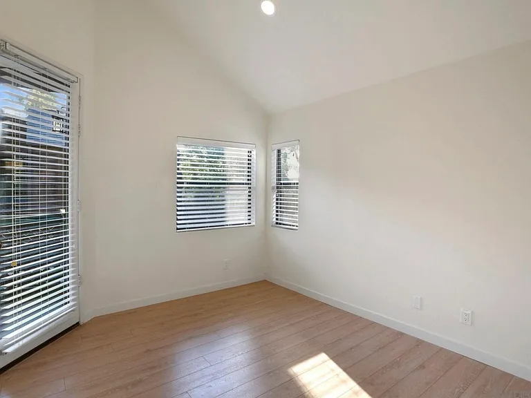 4435 Nobel Dr #41 — Photo 5