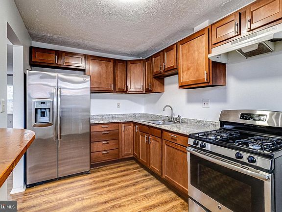 2nd image of 783 Seawall Rd