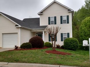 5325 Villas Ct, Winston Salem, NC 27103