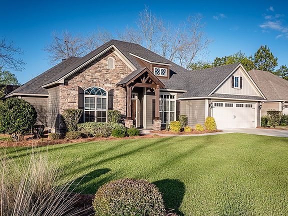 2nd image of 4579 Amelia Cir