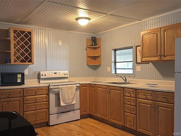 3rd image of 4046 67th Ln N