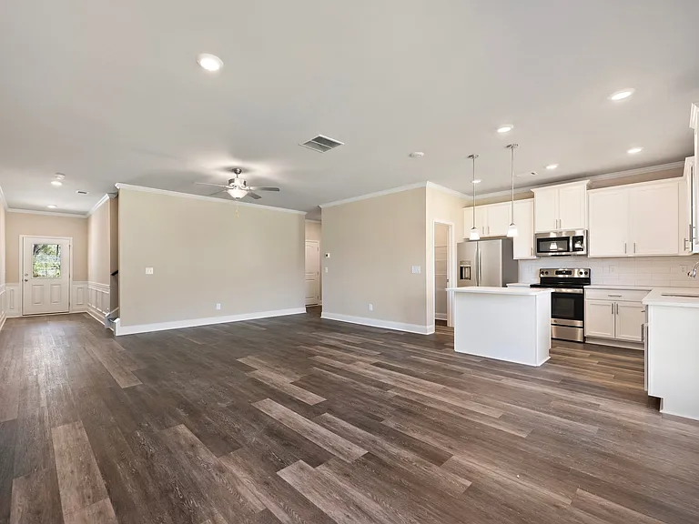 6145 Colston Ln — Photo 34