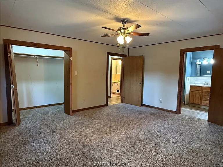 9581 Valley View Dr — Photo 23