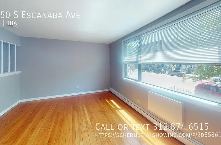 9050 S Escanaba Ave — Photo 1