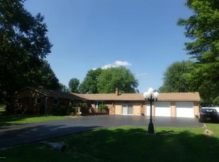 91 Shari Ln, Murphysboro, IL 62966