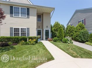 962 Madeira Blvd, Melville, NY 11747