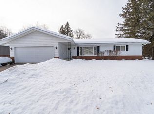 929 Edgewood Rd, Wausau, WI 54403