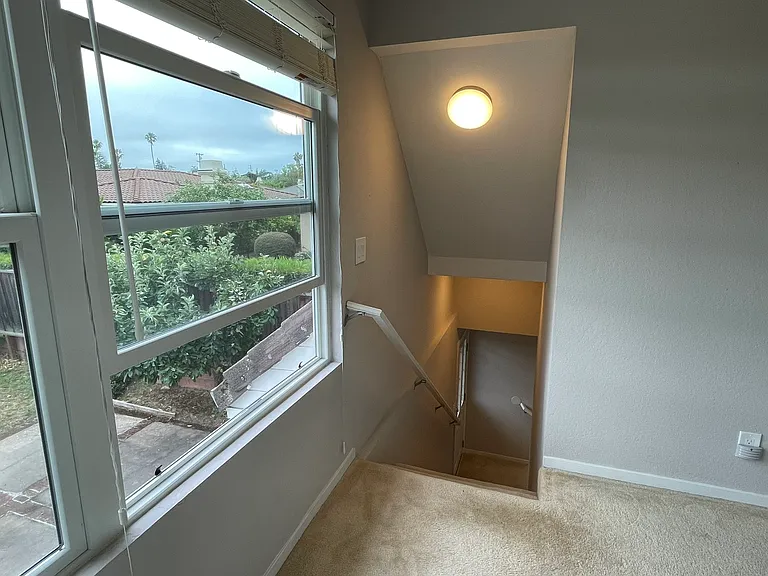Stair/Upstair Hall Way