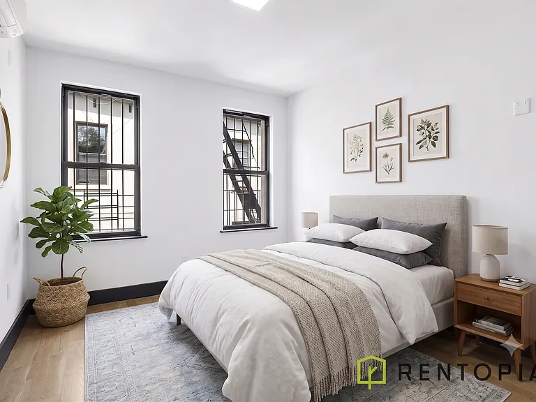 202 Scholes St #2C — Photo 3