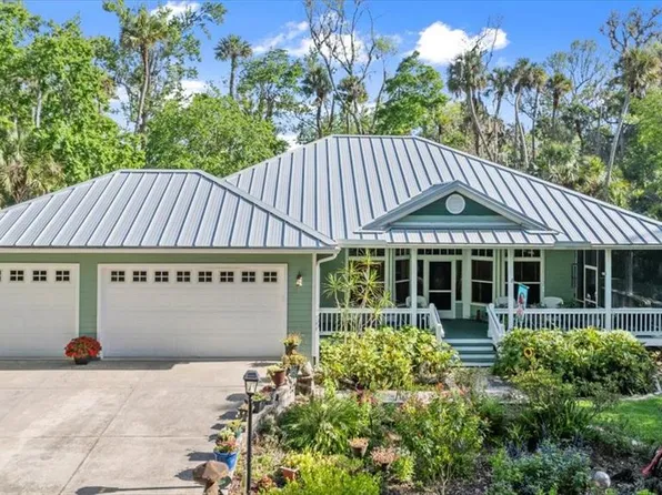 2030 Waterford Estates Dr, New Smyrna Beach, FL 32168