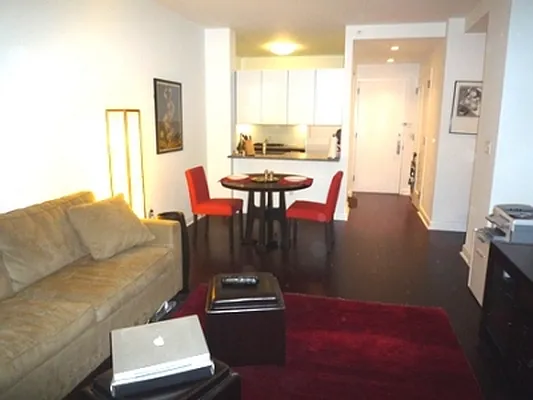 Rented by Citi Habitats | media 43