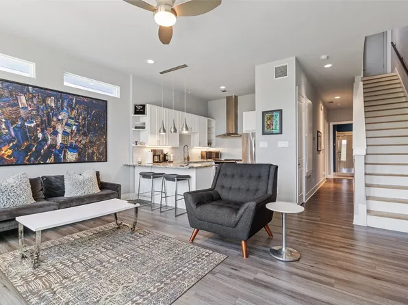 138 S Cisco St, Dallas, TX 75246