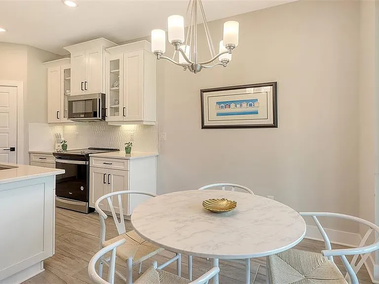 491 Daylily Blvd — Photo 10