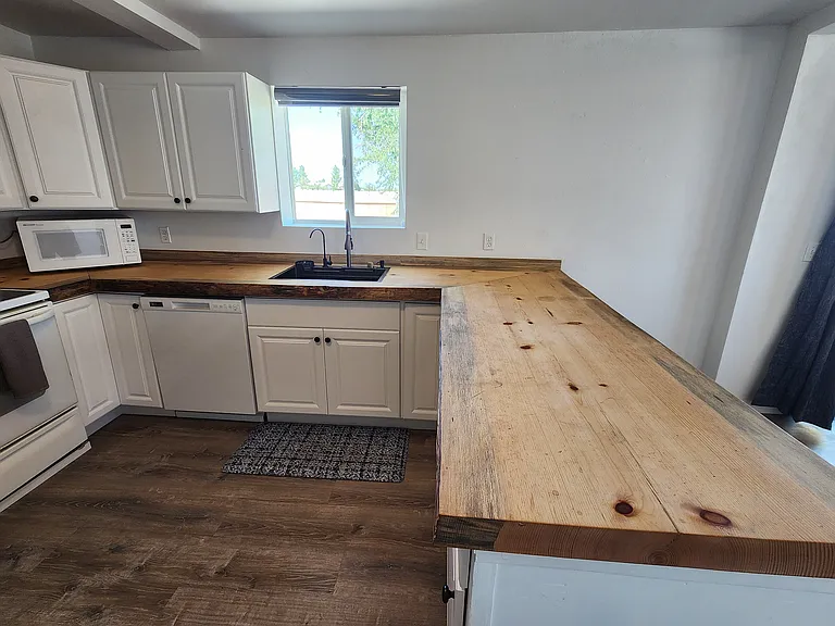 537 S Taylor Rd — Photo 35