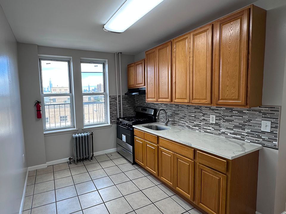 1st image of 523 55th St #12E