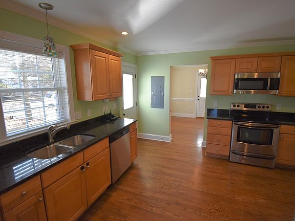5th image of 1601 Fort Bragg Rd