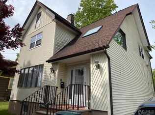 332 New Market Rd, Dunellen, NJ 08812