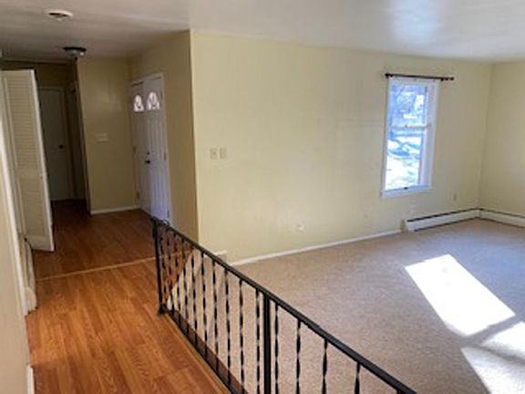3rd image of 155 Cherry Ln