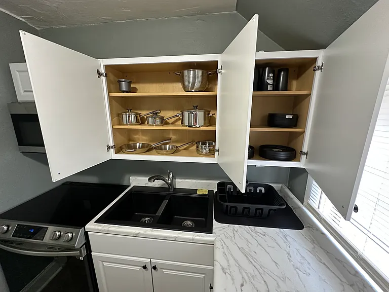 91 Cushing St #B — Photo 17