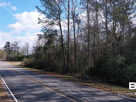 3rd image of 818 Twin Bridges Rd