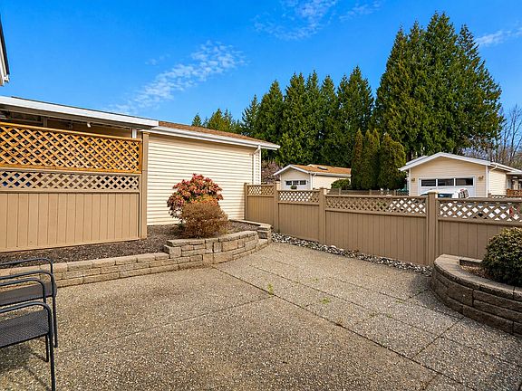 3rd image of 1400 164th St #64