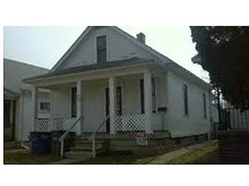 344 E Oakland St photo 1