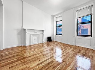 542 Lorimer St #2R, Brooklyn, NY
