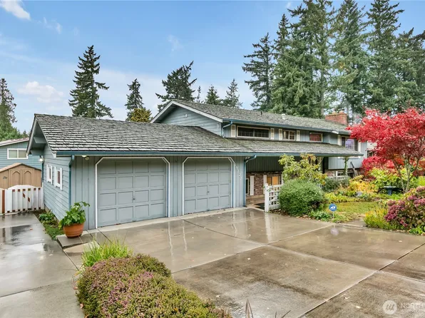 19227 8th Avenue S, Des Moines, WA 98148
