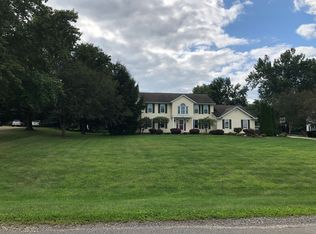 3196 Briarwood Dr, Wooster, OH 44691