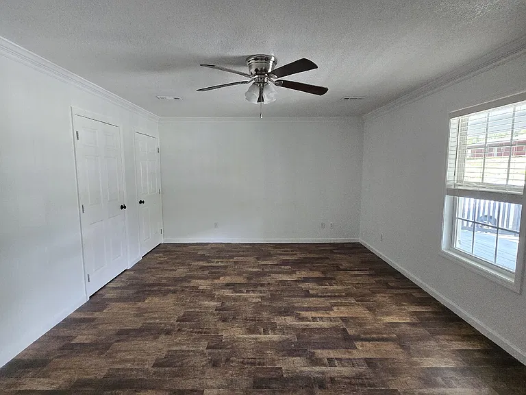 39 Laney Ln #A — Photo 11