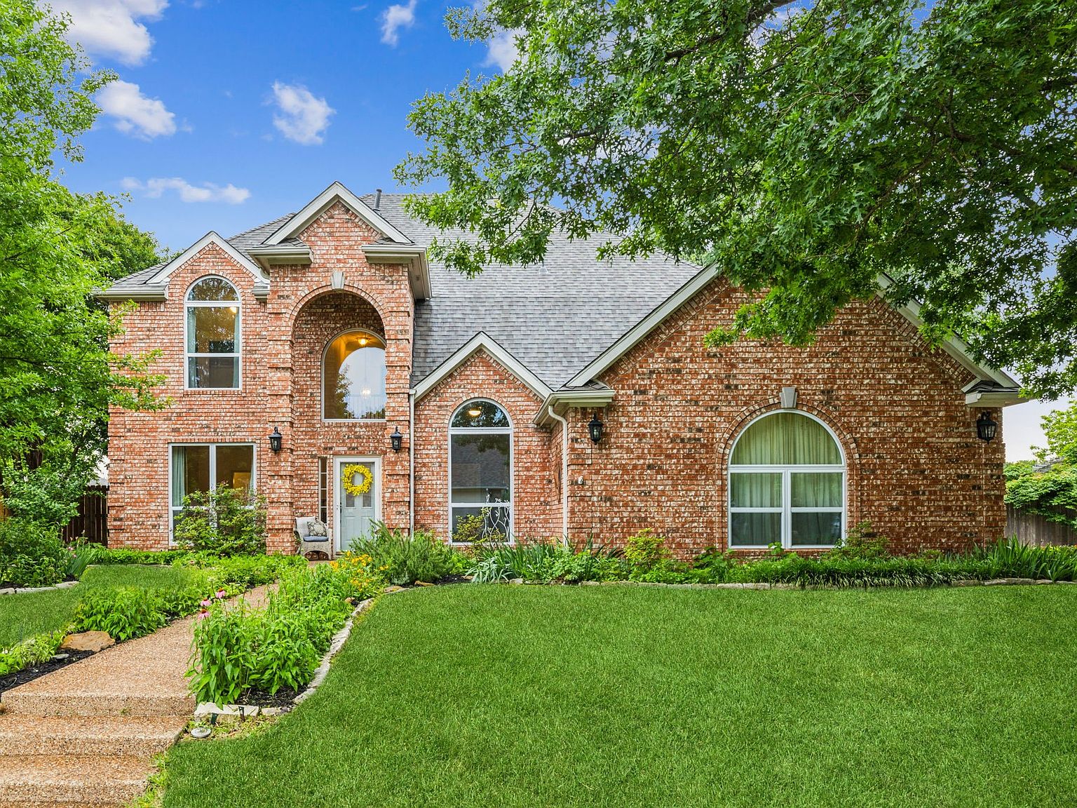 5604 Frost Ln, Flower Mound, TX 75028 | Zillow