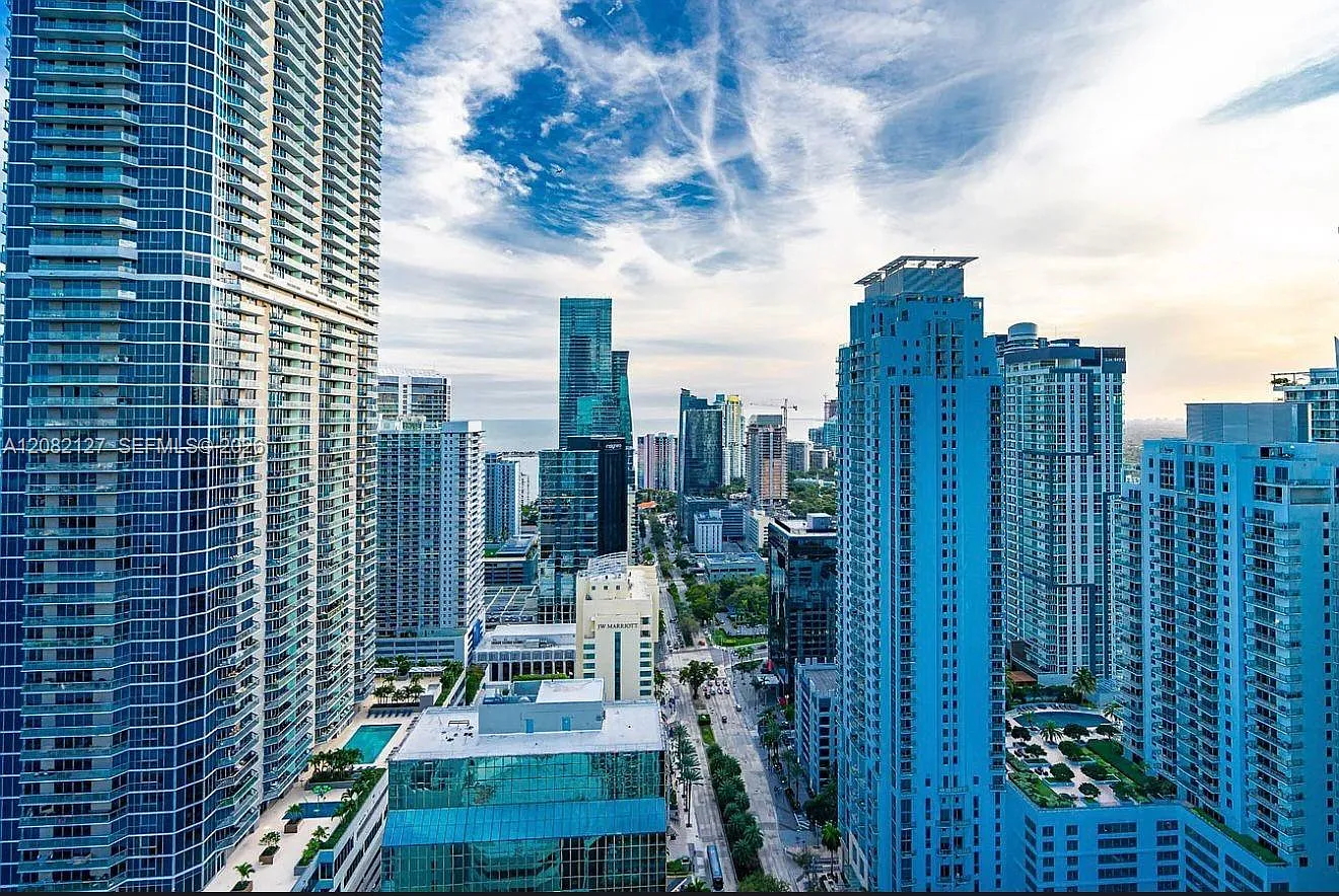 The Plaza 901 Brickell Co — Photo 3