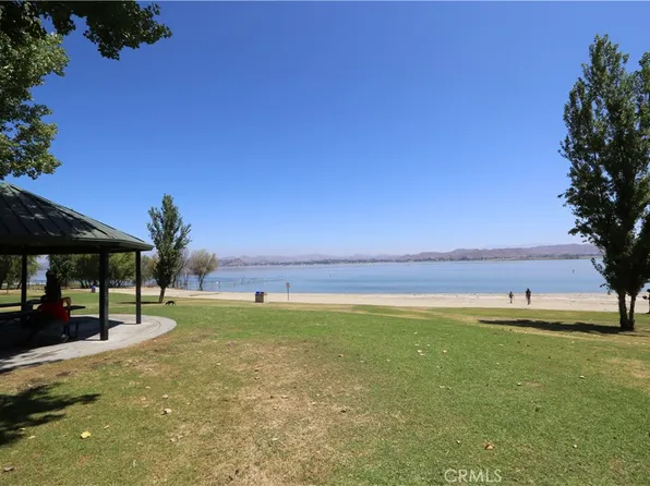 32979 Perret Blvd, Lake Elsinore, CA 92530