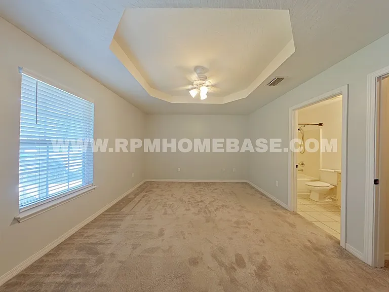 2030 Vizcaya Dr — Photo 6