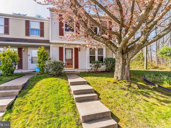 4721 Still Pl, Woodbridge, VA 22193