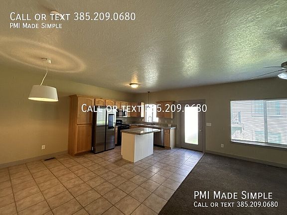 5th image of 2636 N Elm Dr
