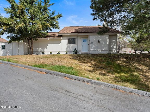 3rd image of 1215 Conway Ln