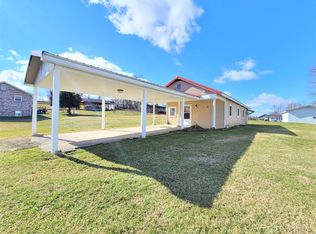 121 Fairfax Rd, Kingsport, TN 37660